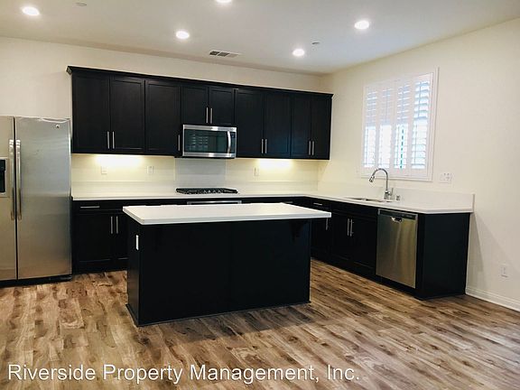 5th image of 6071 Rosewood Way
