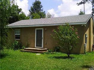610 Dicks St, Waveland, MS 39576