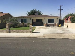 2333 Quincy St, Delano, CA 93215