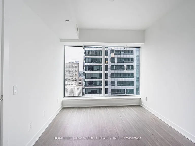 8 Wellesley St W #5303 — Photo 17