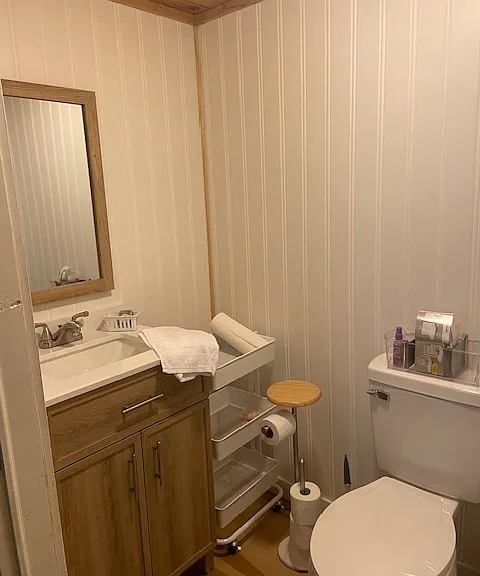 2nd Bathroom