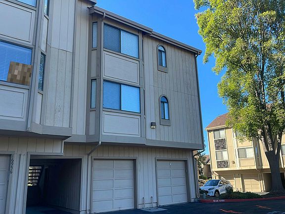 3rd image of 16950 Sorrel Way