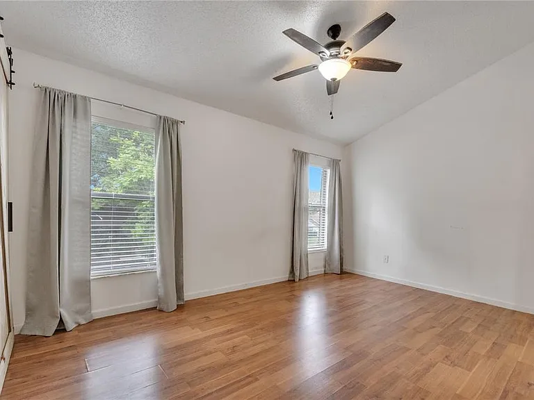 9426 Lake Lotta Cir — Photo 16