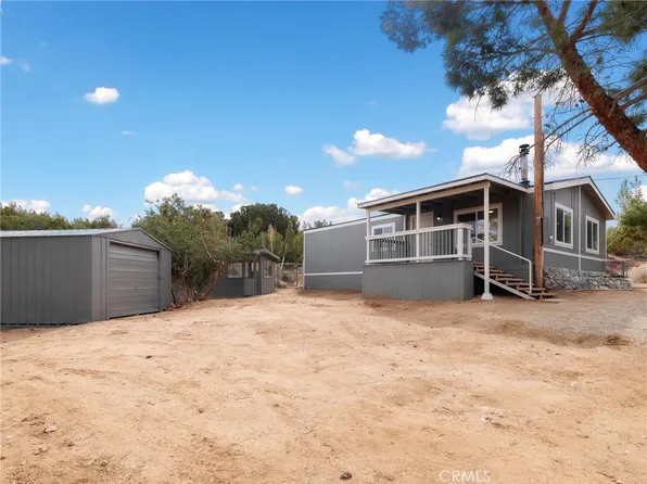 9417 Kelley Rd, Pinon Hills, CA 92372
