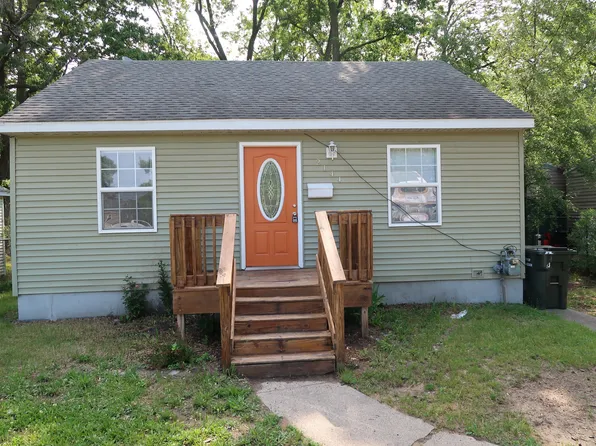 2144 Continental St, Muskegon, MI 49444