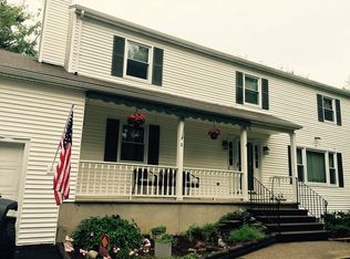 1 Indian Head Rd, Danbury, CT 06811