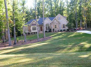 6084 Mountain Brook Rd, Greensboro, NC 27455