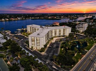 5855 Midnight Pass Rd APT 222, Sarasota, FL 34242