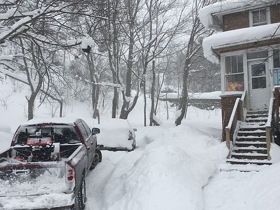 2nd image of 905 Jasper Ave