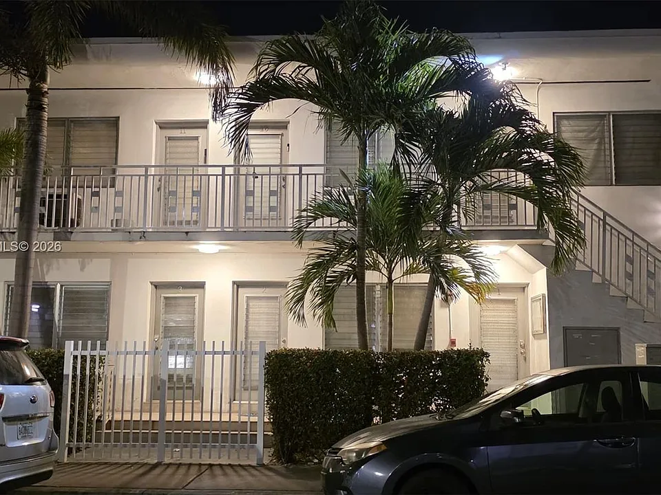 761 Euclid Ave #9