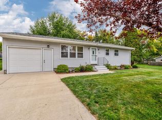 2534 Stella St, Fairmont, MN 56031