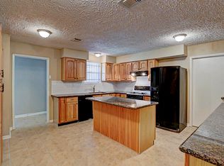 2726 Connorvale Rd, Houston, TX 77039