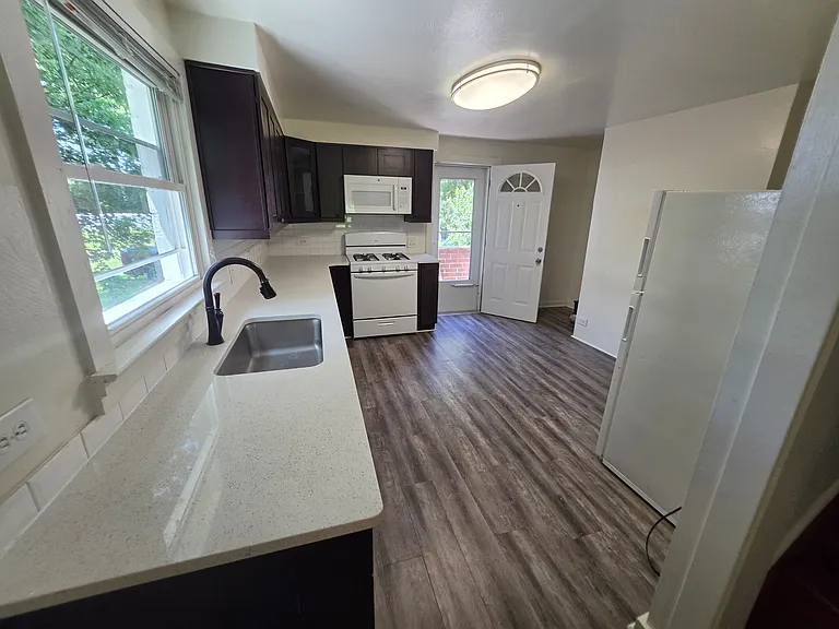 405 Millers Ln — Photo 13