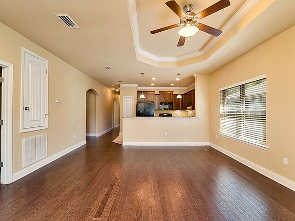 5th image of 10694 Dunmore Dr