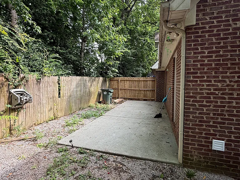 113 Woodlawn Dr #A — Photo 26