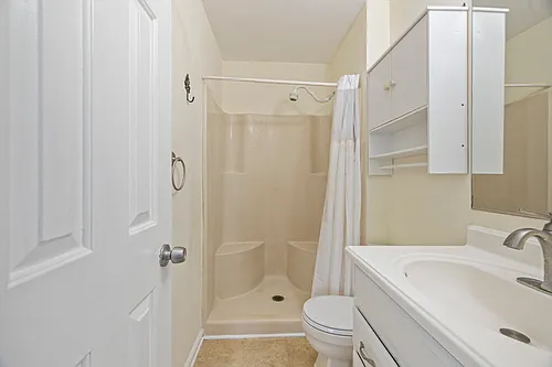 5632 Campus Dr Photo 1