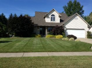 33956 Gregory Ave, North Ridgeville, OH 44039