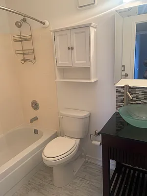 Rented by Think Properties | media 4