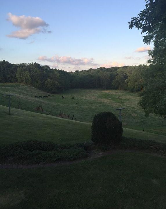 2nd image of 382 N County Road 1100e