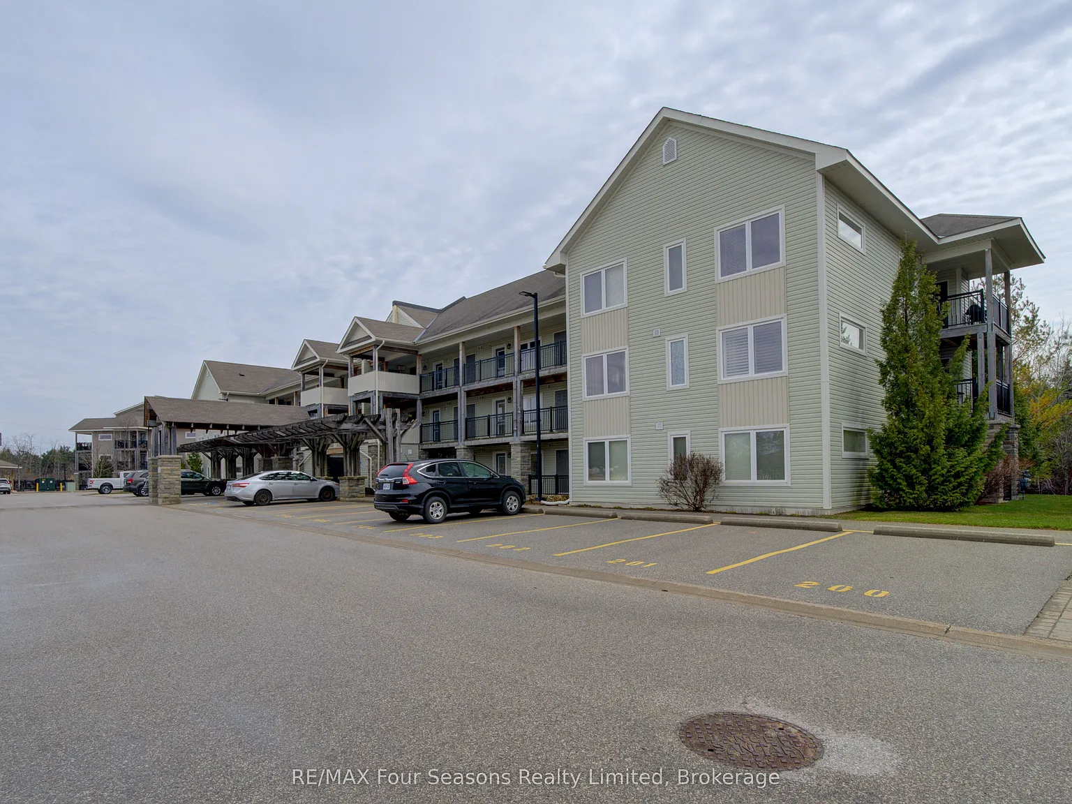 1 bed, $1,950 — Photo 2