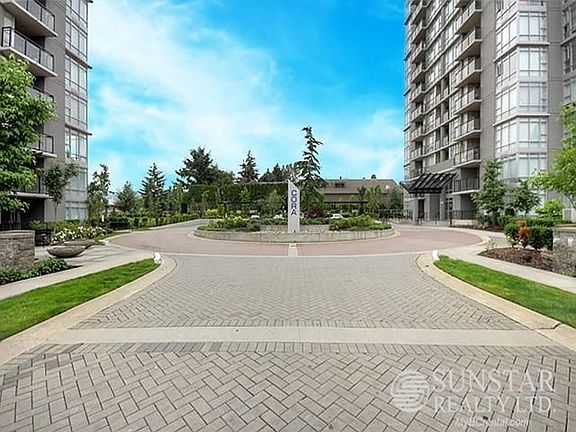 3rd image of 555 Delestre Ave #309