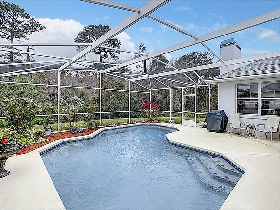 2nd image of 1608 Carillon Park Dr