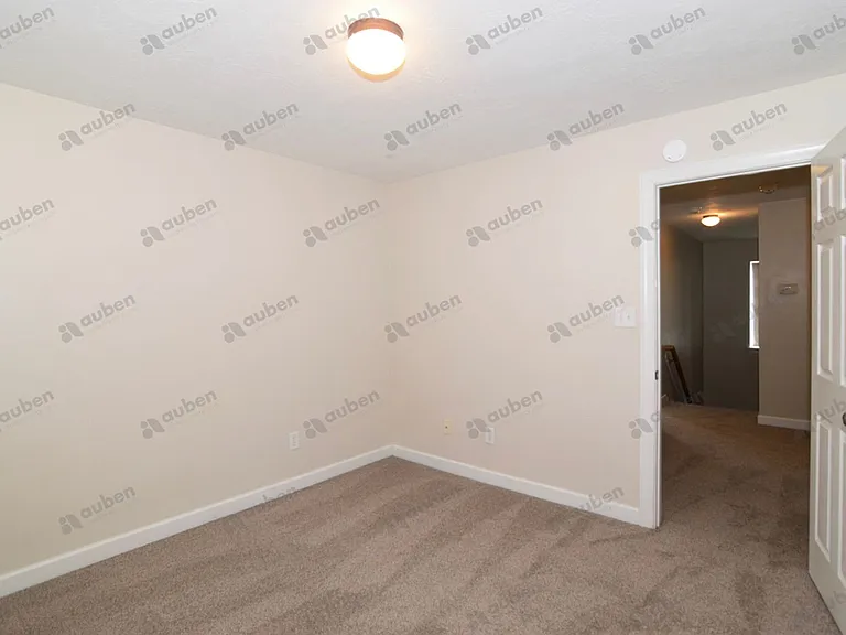 801 Whitney Pass — Photo 36