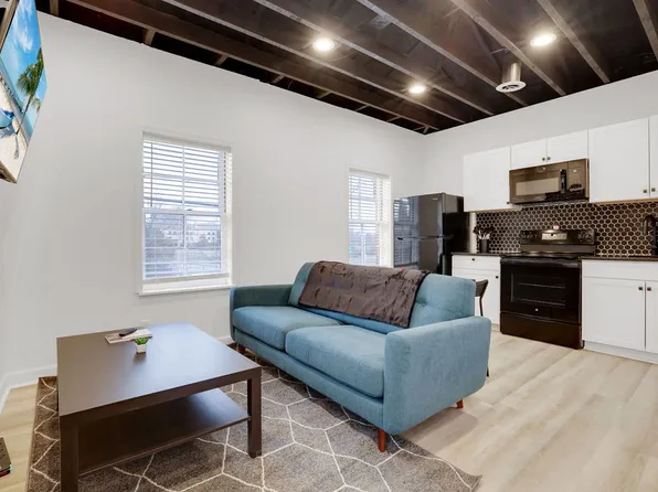 145 E Livingston Ave Suite C, Columbus, OH 43215