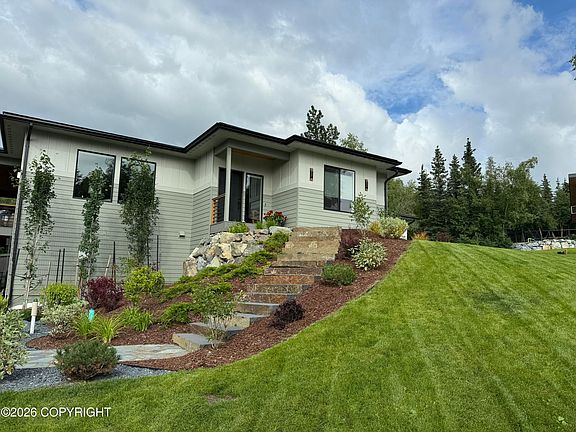 2nd image of 7509 Beacon Hill Dr