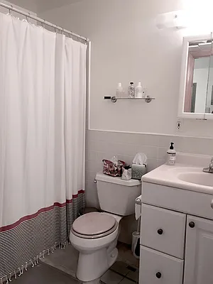 Rented by Capri Jet Realty Corp | media 15