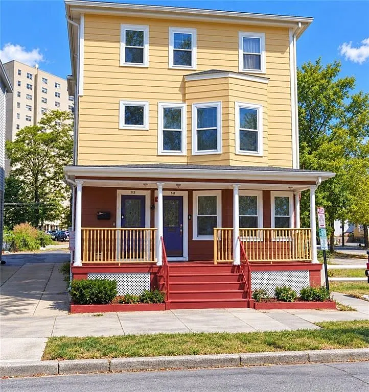 2 bed, 1.0 bath, 950 sqft, $1,950 — Photo 1