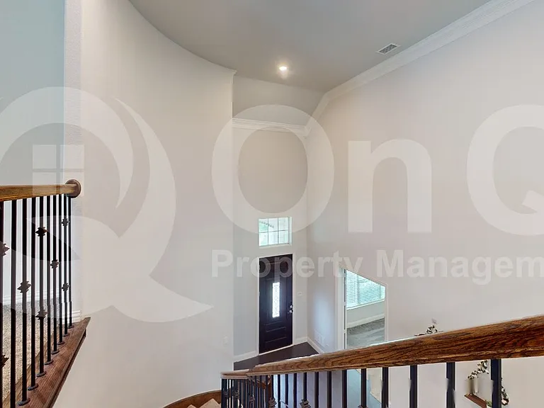 13591 Vineyard Ln — Photo 11