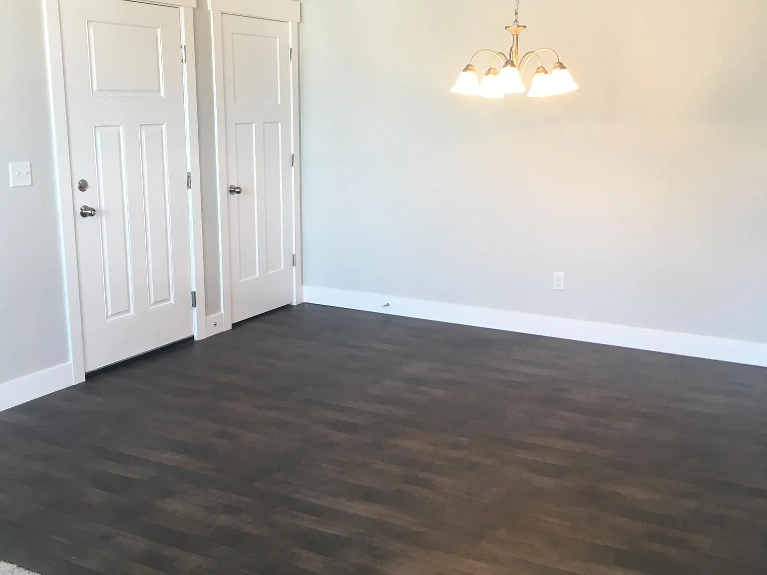 3 bed, 1300 sqft, $1,850 — Photo 4