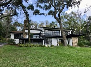 751 Old Eustis Rd, Mount Dora, FL 32757