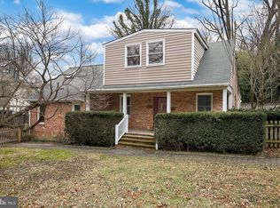 9711 Caney Pl, Silver Spring, MD 20910