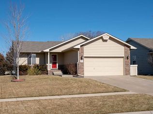 2818 E Kite St, Wichita, KS 67219