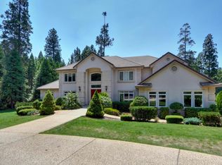 11176 Weatherly Pl, Grass Valley, CA 95945
