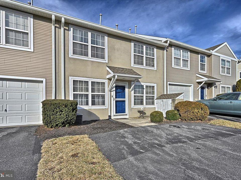 45 Courtyard Dr, Carlisle, PA 17013 Zillow