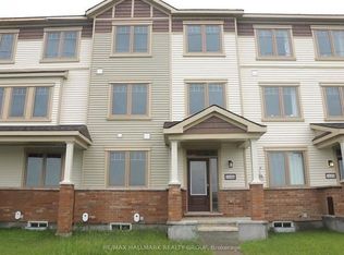 1686 Maple Grove Rd, Ottawa, ON K2S2R3