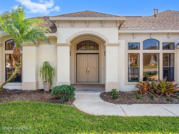 5th image of 510 Lake Victoria Cir