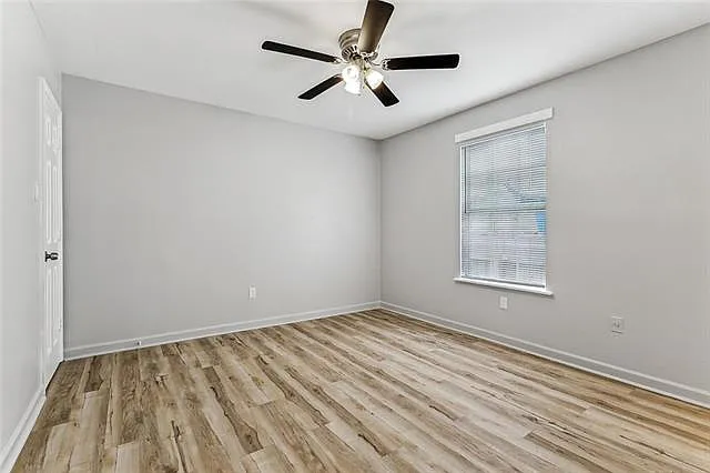 3 bed, 2.0 bath, 1350 sqft, $1,950 — Photo 3