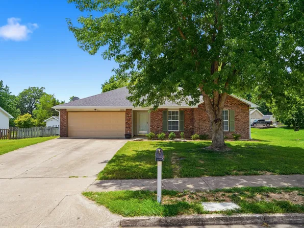 5206 Gasconade Dr, Columbia, MO 65202