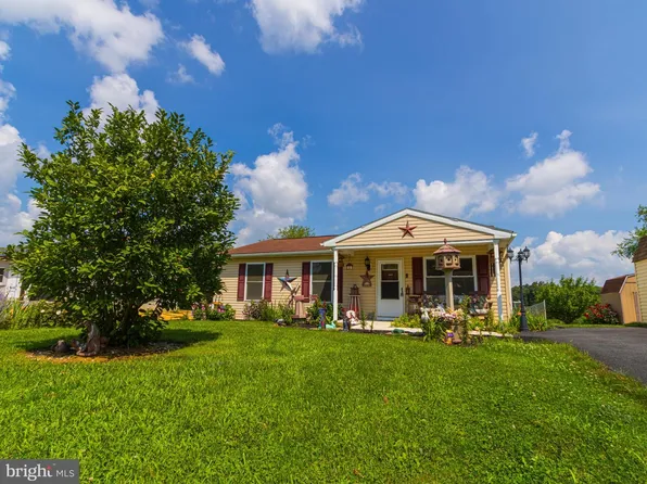 39 Highland Ave, Shippensburg, PA 17257