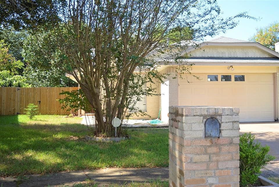 1st image of 20511 Broughwood Cir