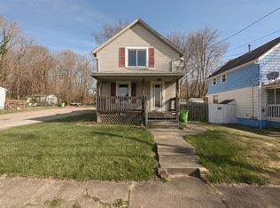 1005 W Hopocan Ave, Barberton, OH 44203