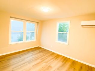 7015 S Grand Ave, Saint Louis, MO 63111