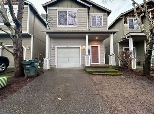 19135 SW Fernshire Ln, Beaverton, OR 97003
