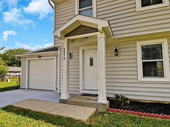 4th image of 6673 Elm Park Dr