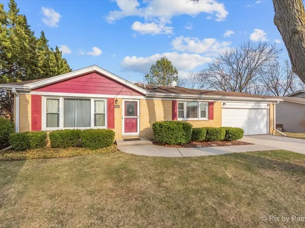 45 Bunkerhill Ave, South Elgin, IL 60177