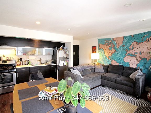 2nd image of 328 Irving Ave Floor 3